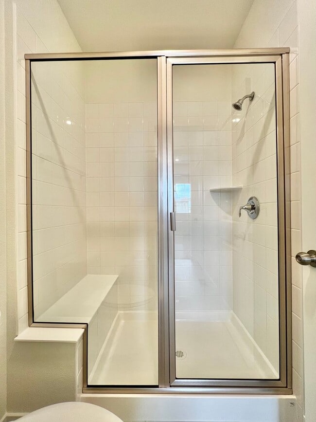 Building Photo - NEWER BUILD! 2 Bed 2 Bath Townhome in Timnath!