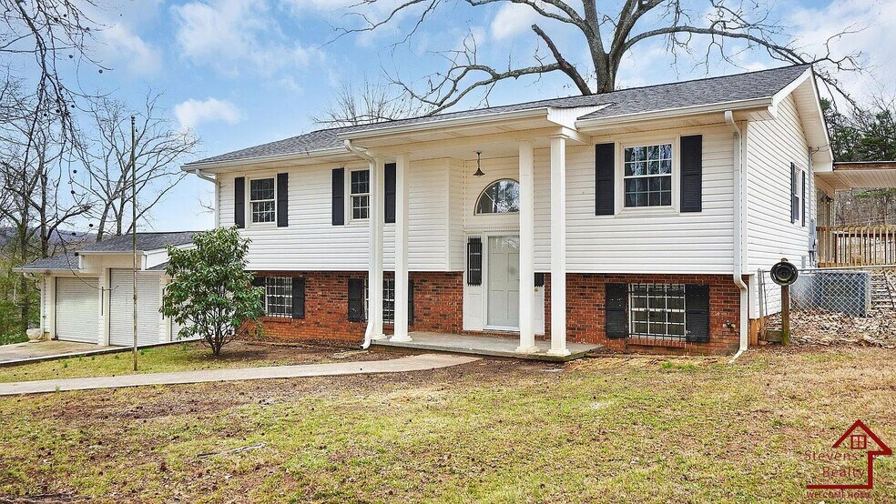 Primary Photo - 510 Knollwoods Rd