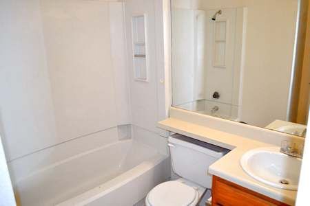 Building Photo - 9451 Olde Village Ct