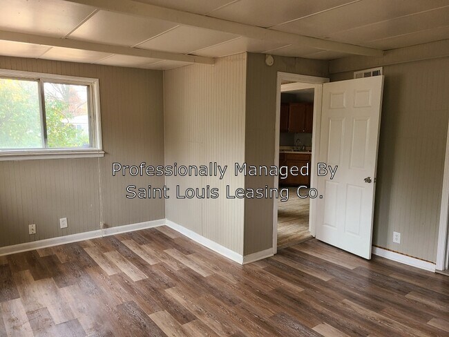 Building Photo - 4308 St Leo Ln