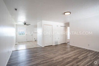 Building Photo - 2057 S State St