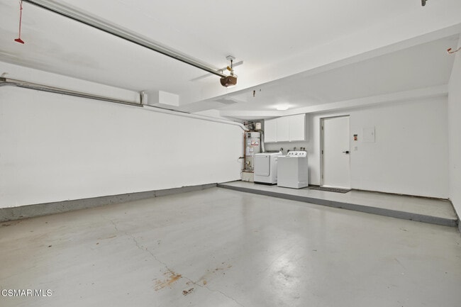 Building Photo - 3623 Summershore Ln