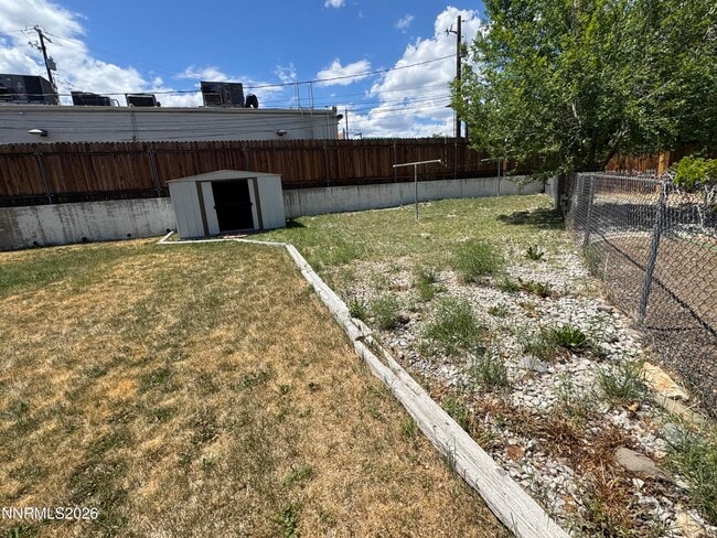 Building Photo - 70 Arden Cir