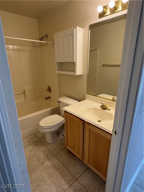 Building Photo - 2498 Foxmoore Ct