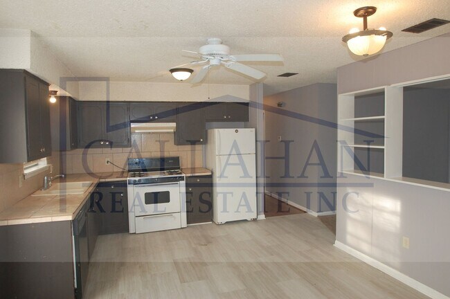 Building Photo - 7818 Pinto Trail
