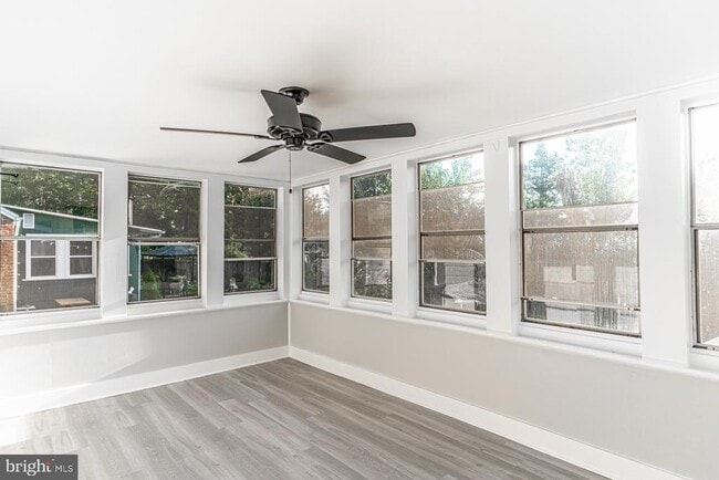 Building Photo - 2759 W George Mason Rd