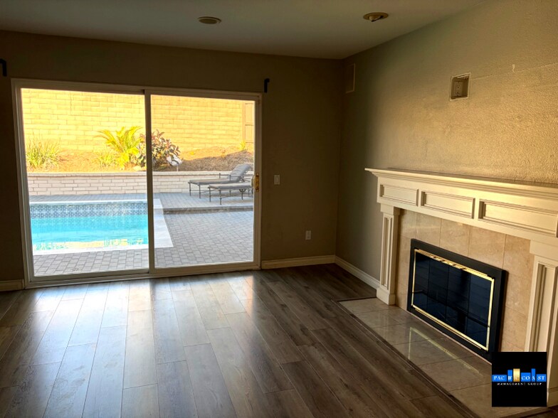 Building Photo - 346 Hilltop Ln