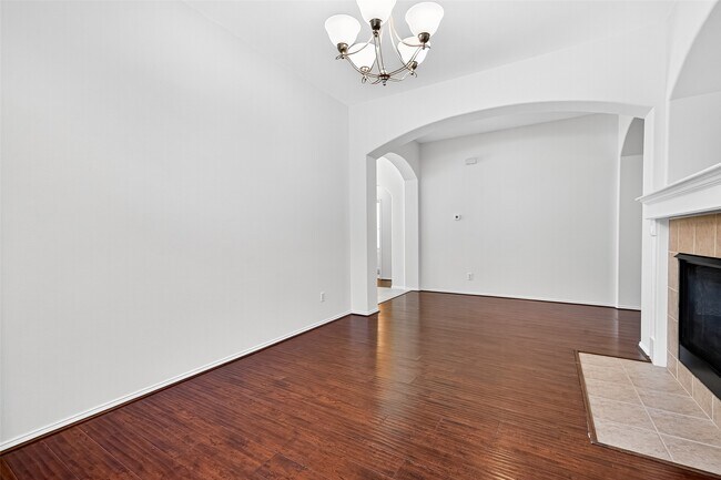 Building Photo - 4826 Claymill Ct