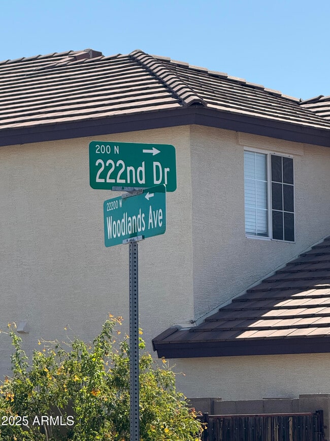Building Photo - 253 N 222nd Dr