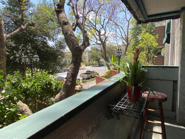 Building Photo - 355 S Los Robles Ave