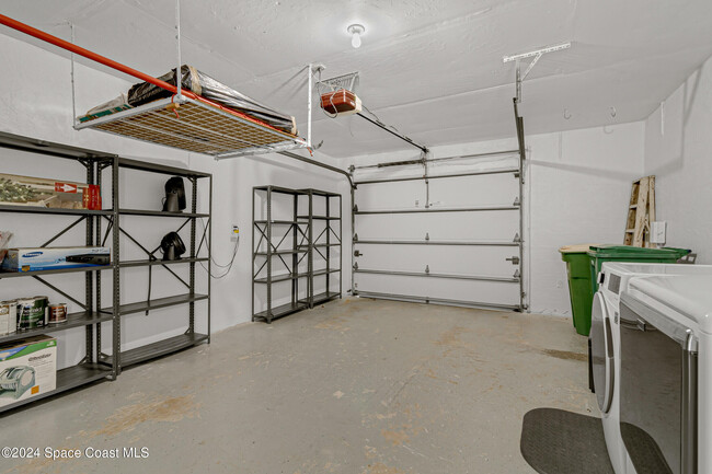 Building Photo - 110 Magellan Ave