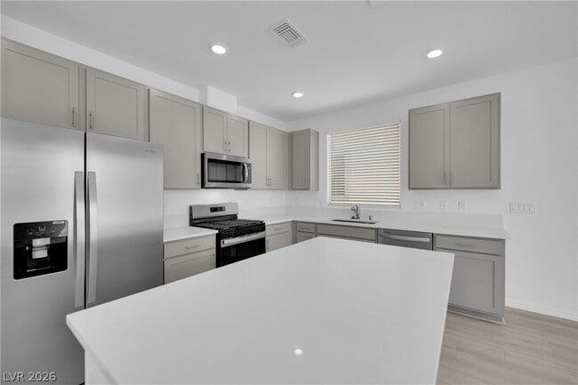 Building Photo - 5916 Obsidian Sky Ave