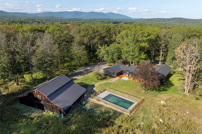 Building Photo - 119 Mt Laurel Rd
