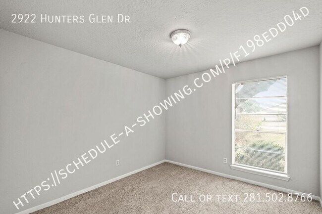 Building Photo - 2922 Hunters Glen Dr