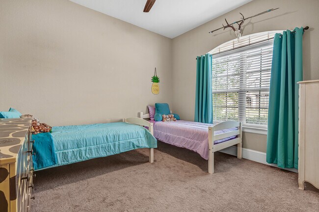Building Photo - 2603 Hailes Ct