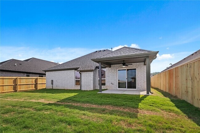 Building Photo - 4225 Barhem Dr