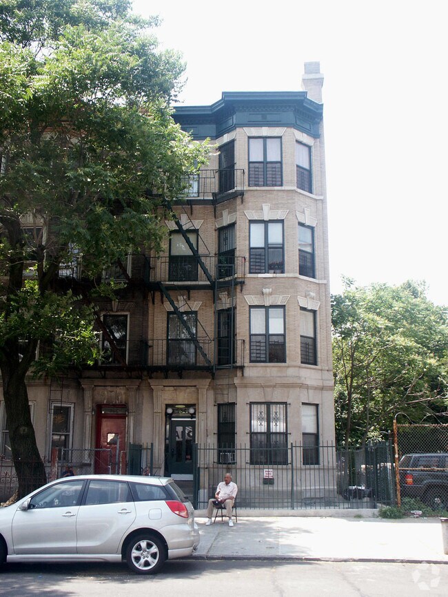 752 Kelly St 752 Kelly St Bronx NY 10455 Apartment Finder