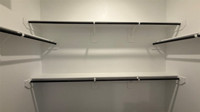 Building Photo - 2340 Mooneye Ct