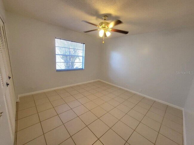 Building Photo - 8542 Braxton Dr