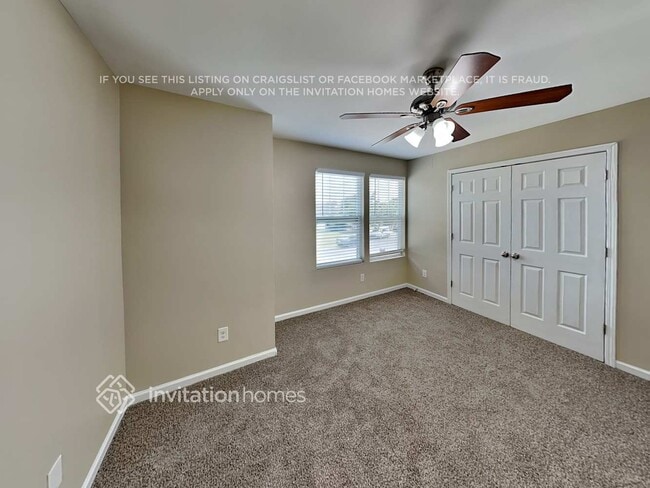Building Photo - 4190 Broadstairs Dr SW