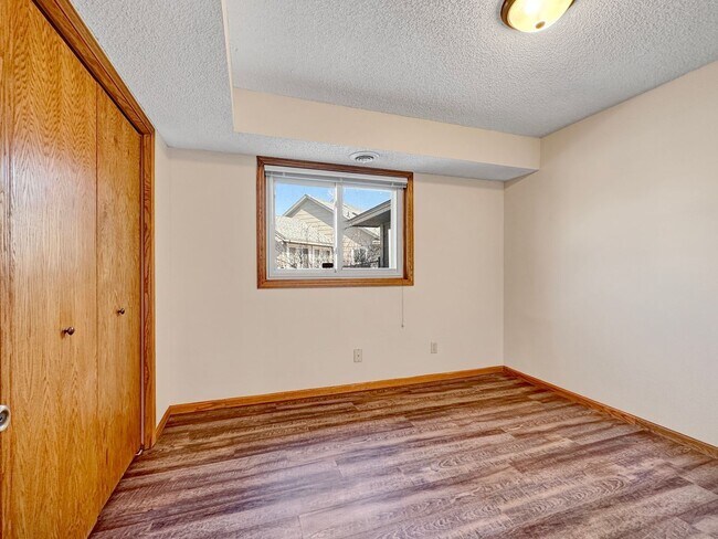 Building Photo - 9125 Prestwick Ct