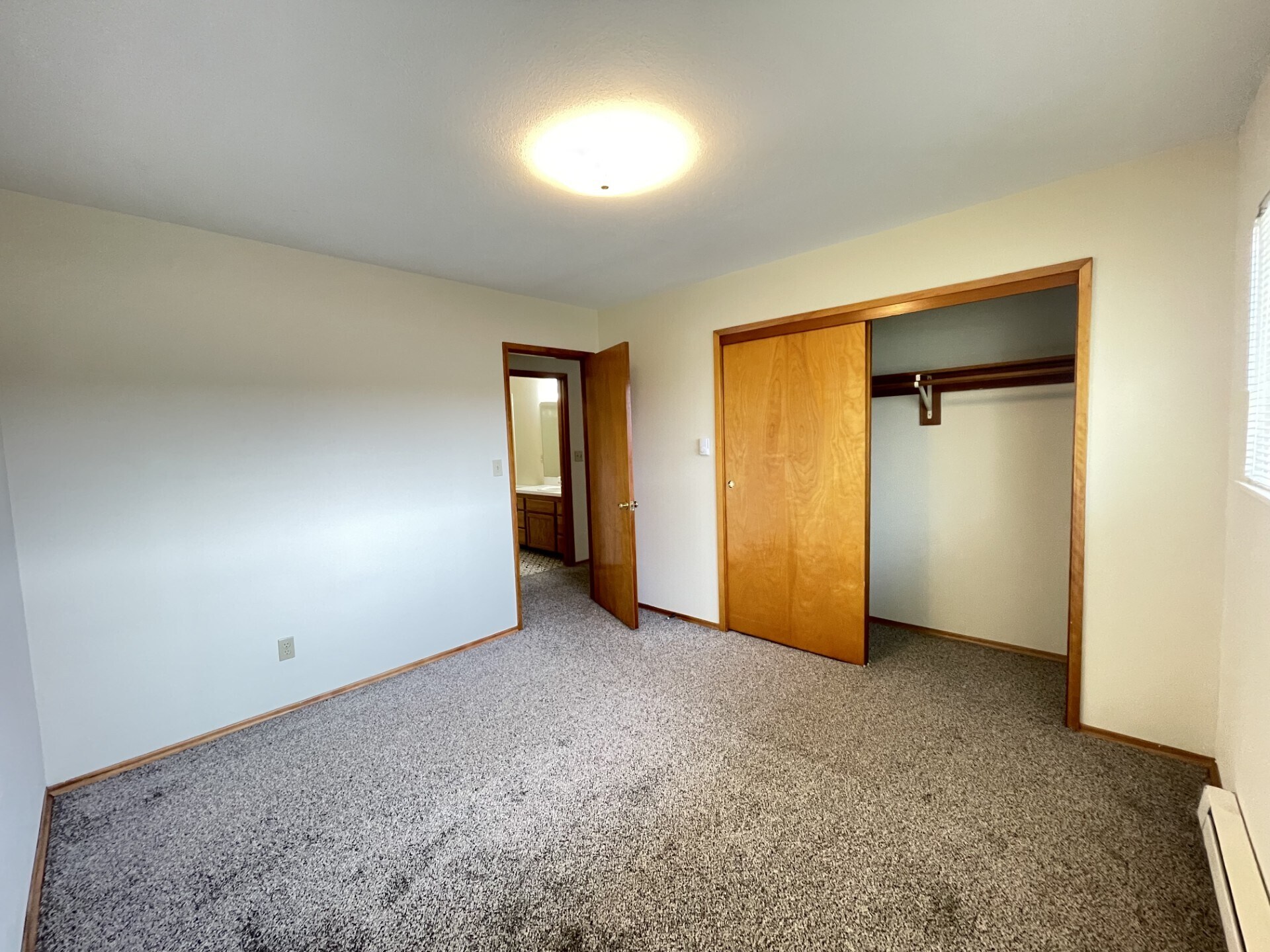 Primary Bedroom - 530 Burnett Ave N