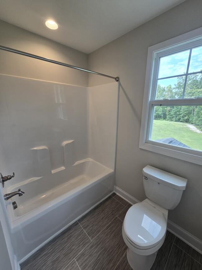 Building Photo - 463 Jackson Pond Dr
