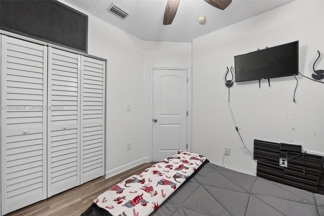 Building Photo - 10101 SW 162nd Ct