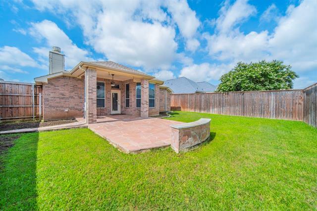 Building Photo - 8249 Fall Crest Dr