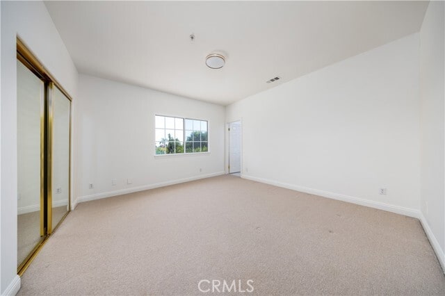 Building Photo - 68 E Longden Ave