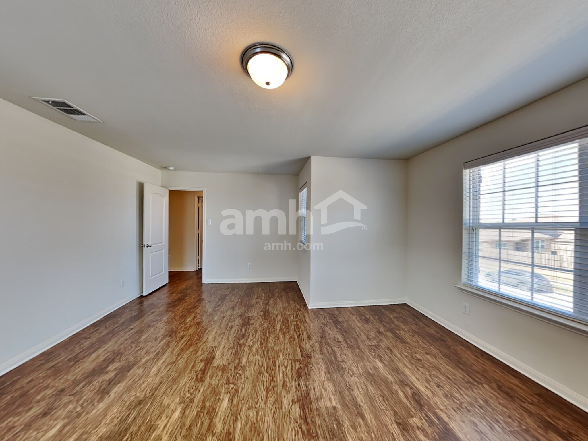 Building Photo - 4505 Shy Creek Ln