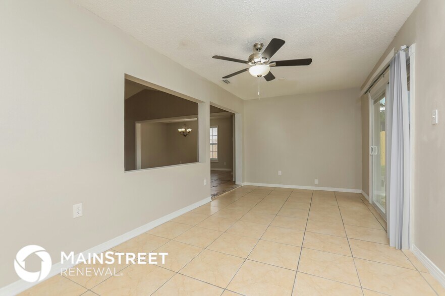 Building Photo - 215 Dempsey Way