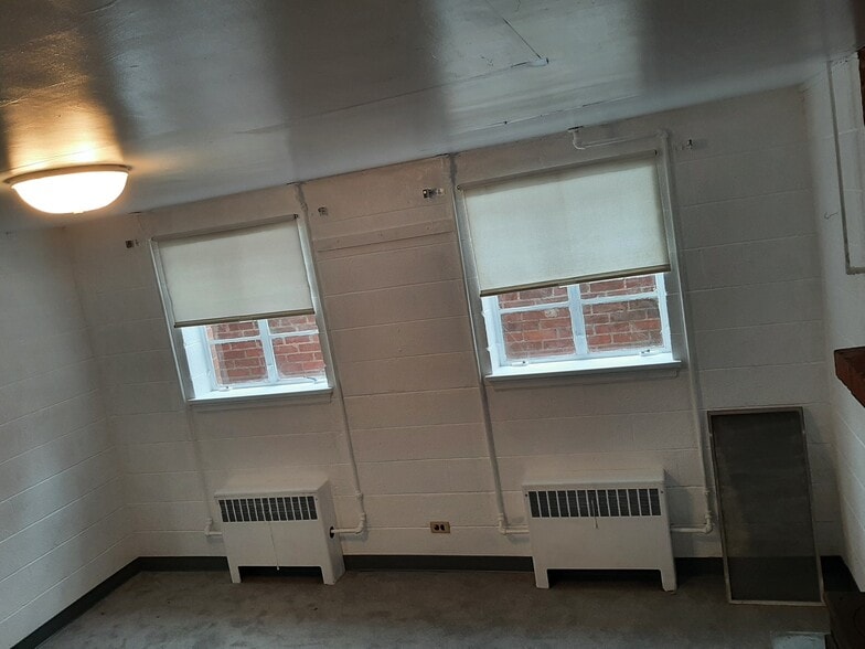 Bedroom - 1701 Rugby Ave