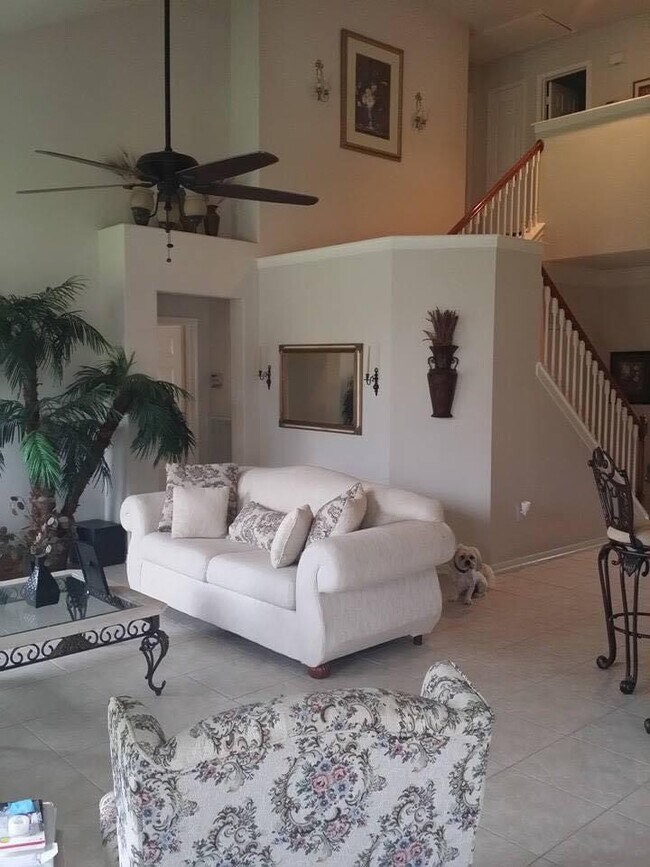 Building Photo - 2322 Trotter Dr