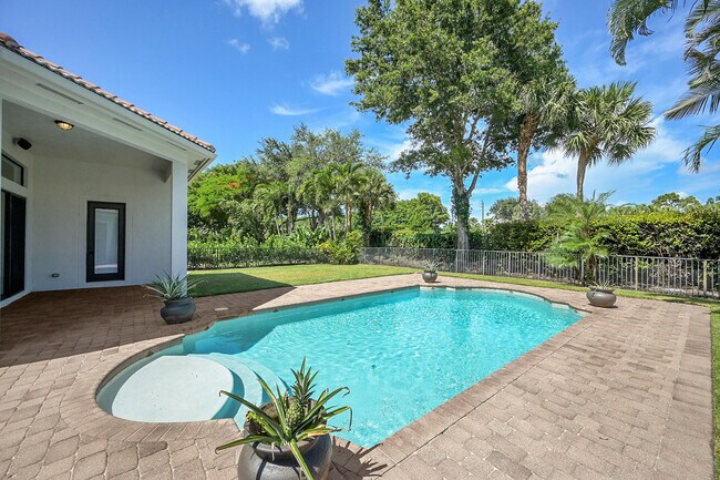 Building Photo - 16210 Rosecroft Terrace