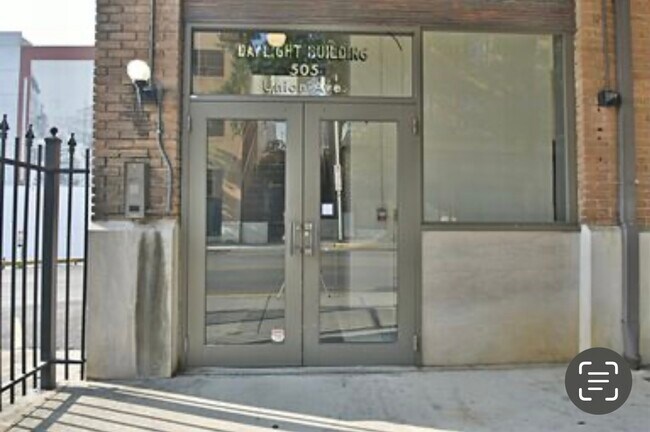 Primary Photo - 505 Union Ave