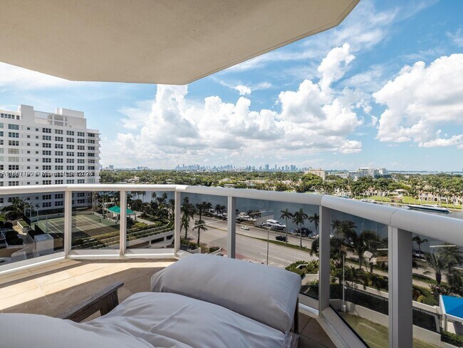 Building Photo - 4779 Collins Ave