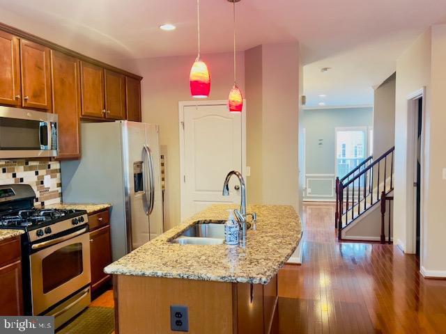 Building Photo - 22576 Highcroft Terrace