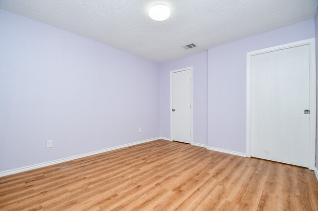 Building Photo - 9536 Windswept Ln