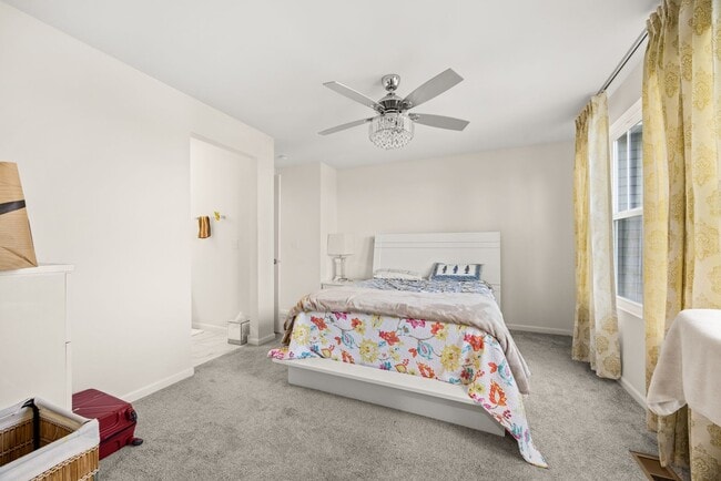 Building Photo - PARADISE IN PLAINFIELD's NORTHPOINTE