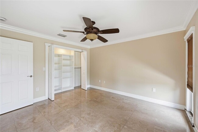Building Photo - 1714 Claw Ct
