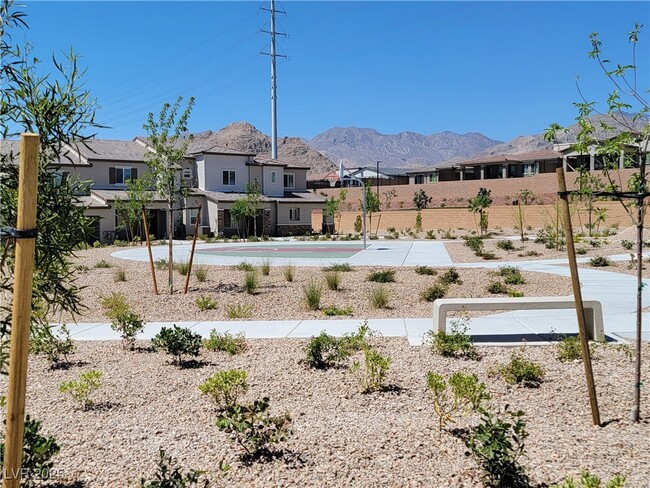 Building Photo - 10778 Bede Ct