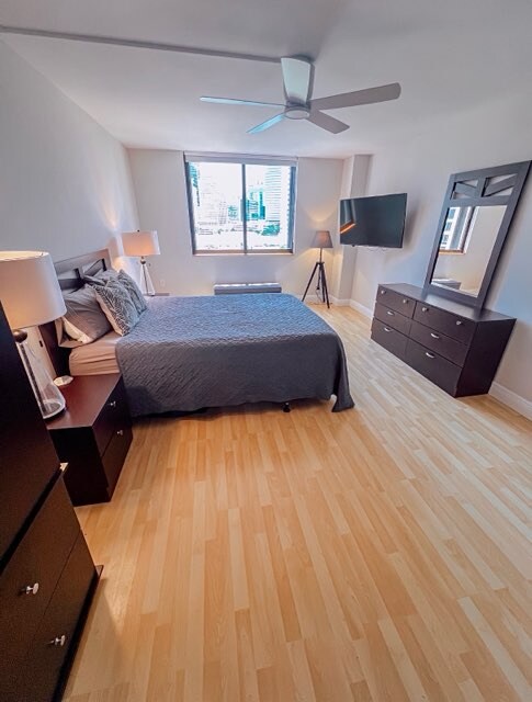 Building Photo - 540 Brickell Key Dr