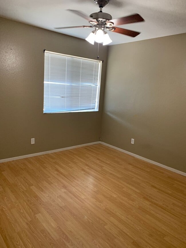 Building Photo - Beautiful Copperopolis Duplex!