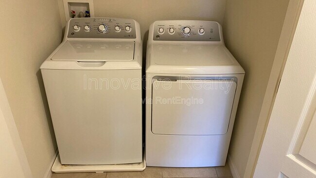 Building Photo - 7490 Aloma Pines Ct