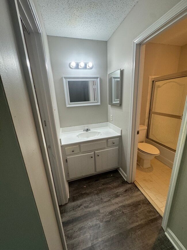 Building Photo - 7242 Rose Trail Dr