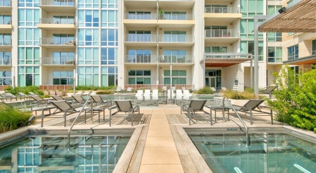 Building Photo - 3111 N Houston St