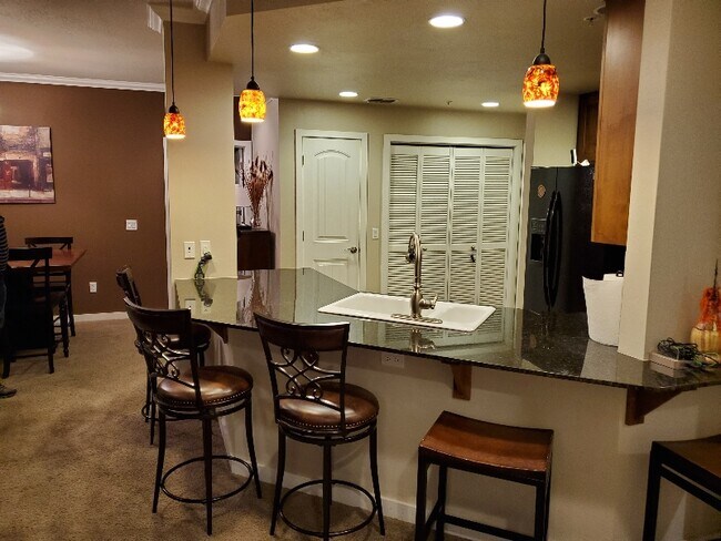 Building Photo - 6103 Monterra Ave