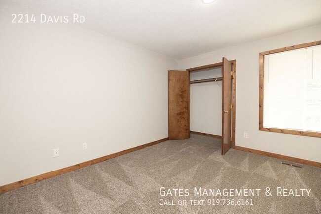 Building Photo - 2214 Davis Rd