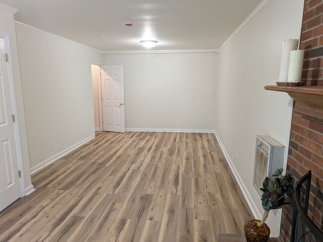 Building Photo - 2251 Nettlebrook Dr